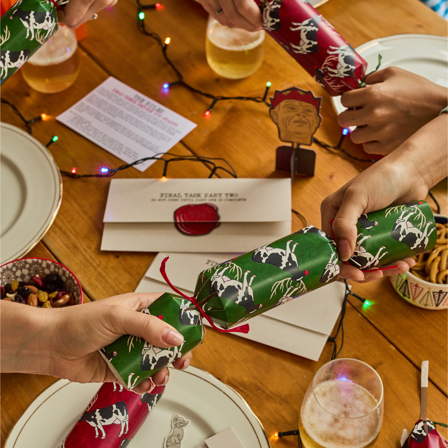 The Official 2025 Taskmaster Christmas Crackers – Puzzle Post