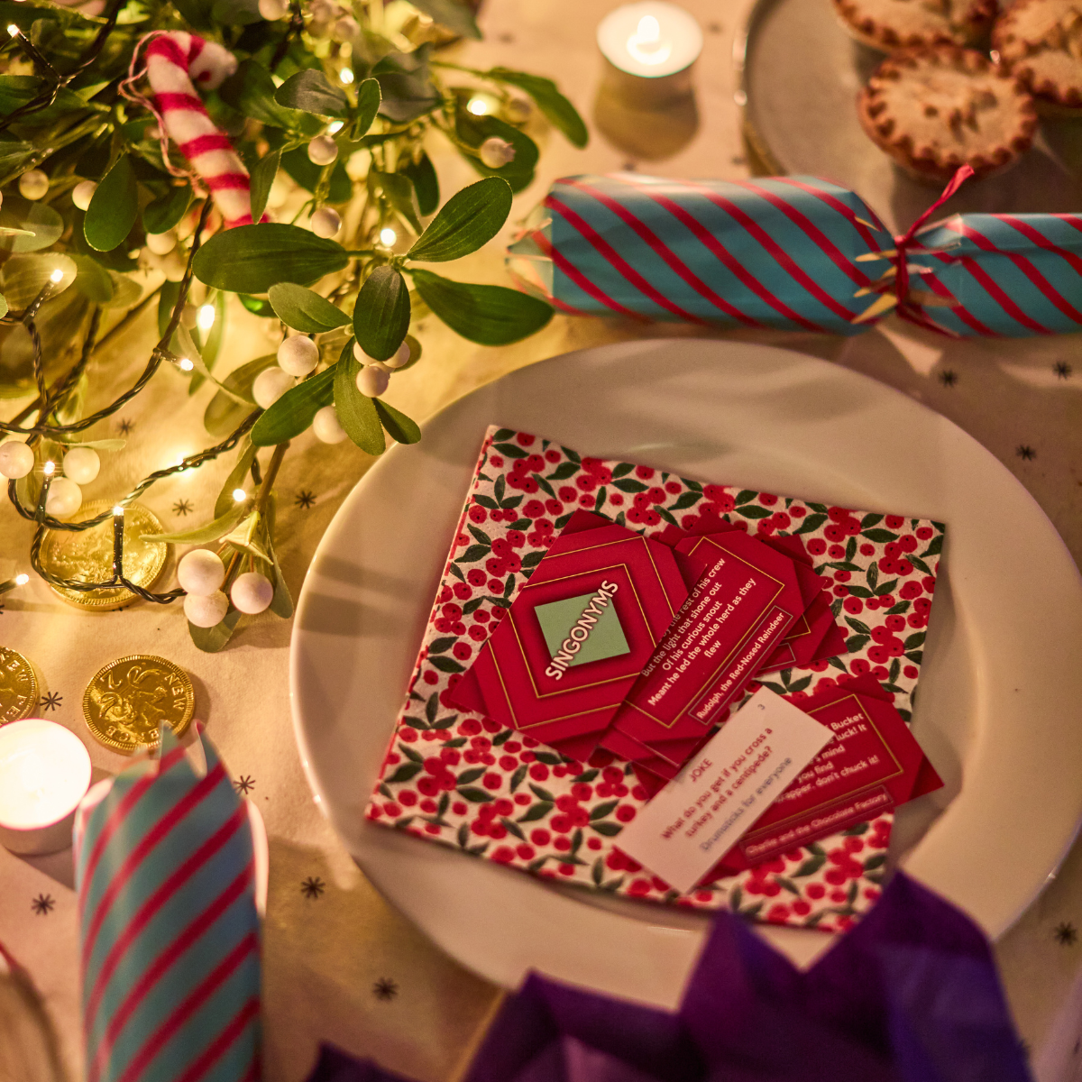 House of Games Christmas Crackers image 5